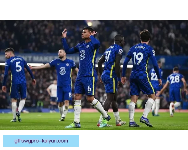 足球新星崛起，状态回暖备受关注，未来潜力巨大